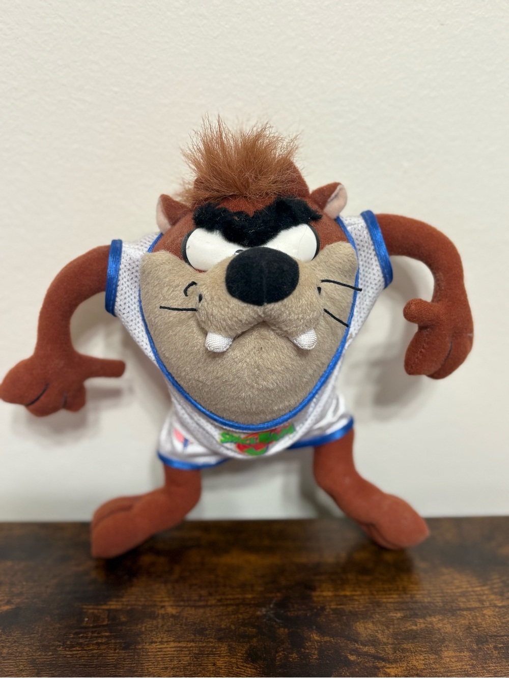 Vintage 90s Space jam looney tunes Taz 8in plush stuffed animal